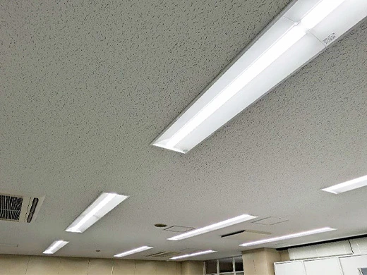 事務所執務室の照明LED化